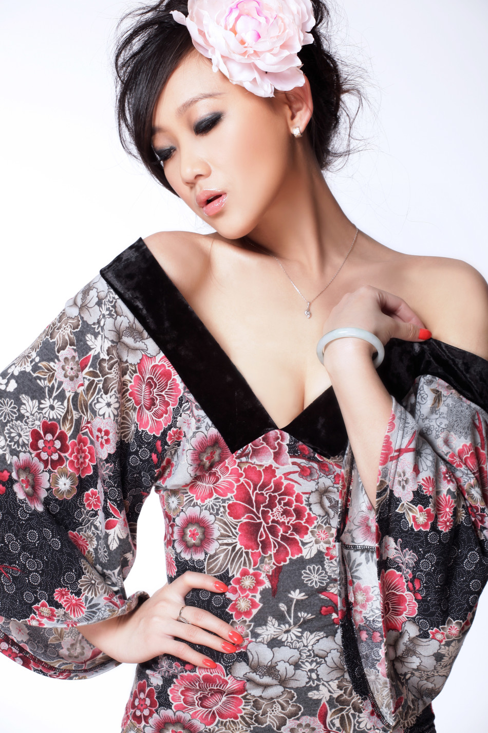 클로버티비,스포츠중계,OGM게임존,스포츠토토,토토어플,클로버벳