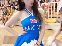 대륙 최고인기 치어리더 쟝스칭 ::: 